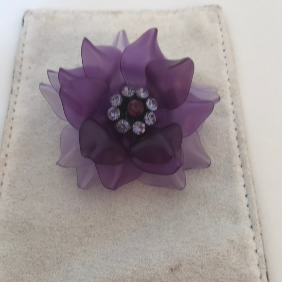 Violet Pin - Picture 1 of 2